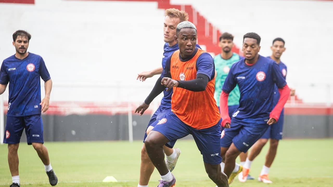 Em busca da primeira vitória: Tombense recebe Figueirense na Série C; assista ao vivo
