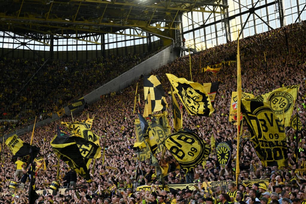 Quais as maiores médias de público da Europa na temporada 2024/25