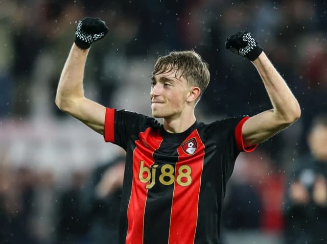 Quem é Dean Huijsen, jovem zagueiro na mira de gigantes