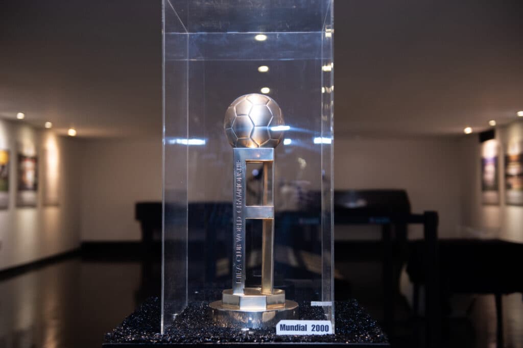 Corinthians inaugura exposição sobre o Mundial de 2000