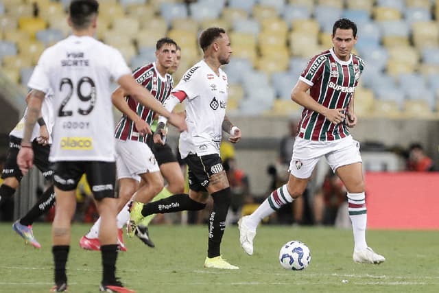 Que camisa 10 sou eu? As mudanças no papel do craque do time