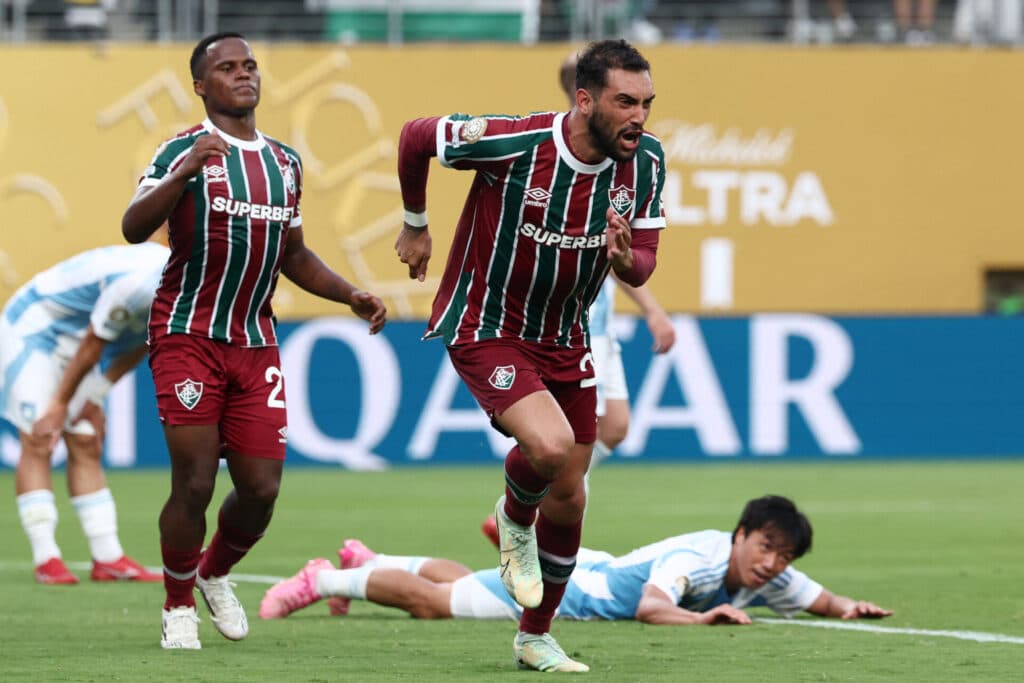 Fluminense leva susto contra Ulsan, mas reage e vence no Mundial