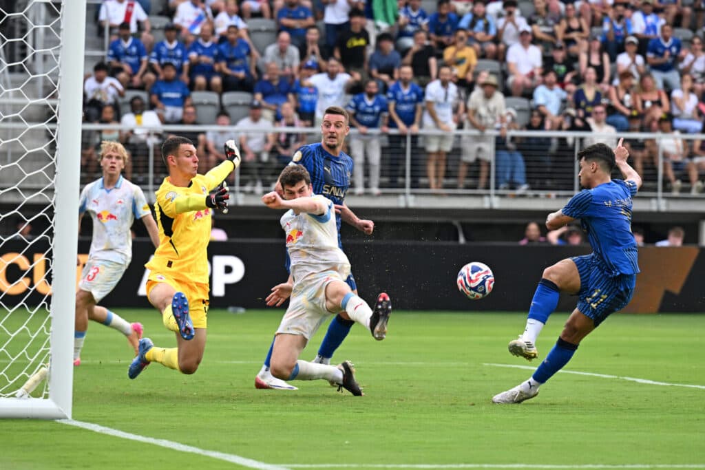 Al Hilal e Salzburg empatam sem gols pelo Mundial de Clubes