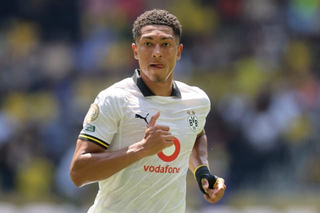 Pais de Jobe Bellingham abrem crise no Borussia Dortmund