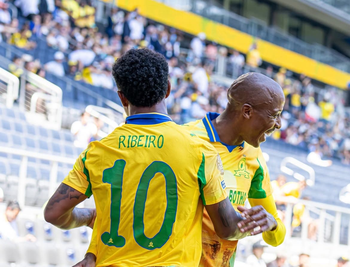 Rival do Flu no Mundial, Mamelodi Sundowns superou apartheid, joga bonito e já teve ‘escudo da CBF’