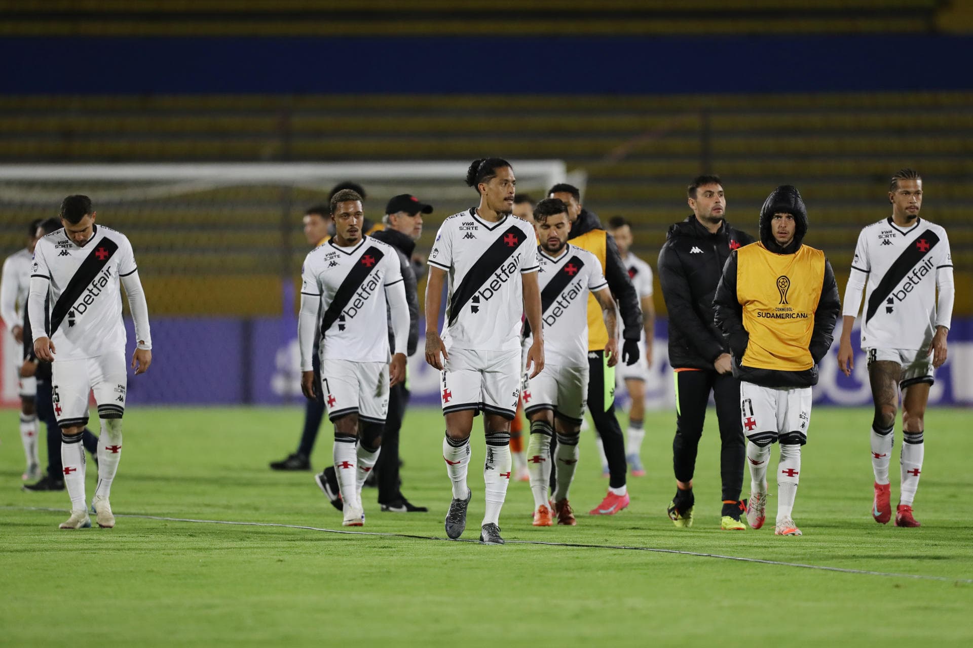 Vasco sofre sua 2ª pior goleada em torneios internacionais