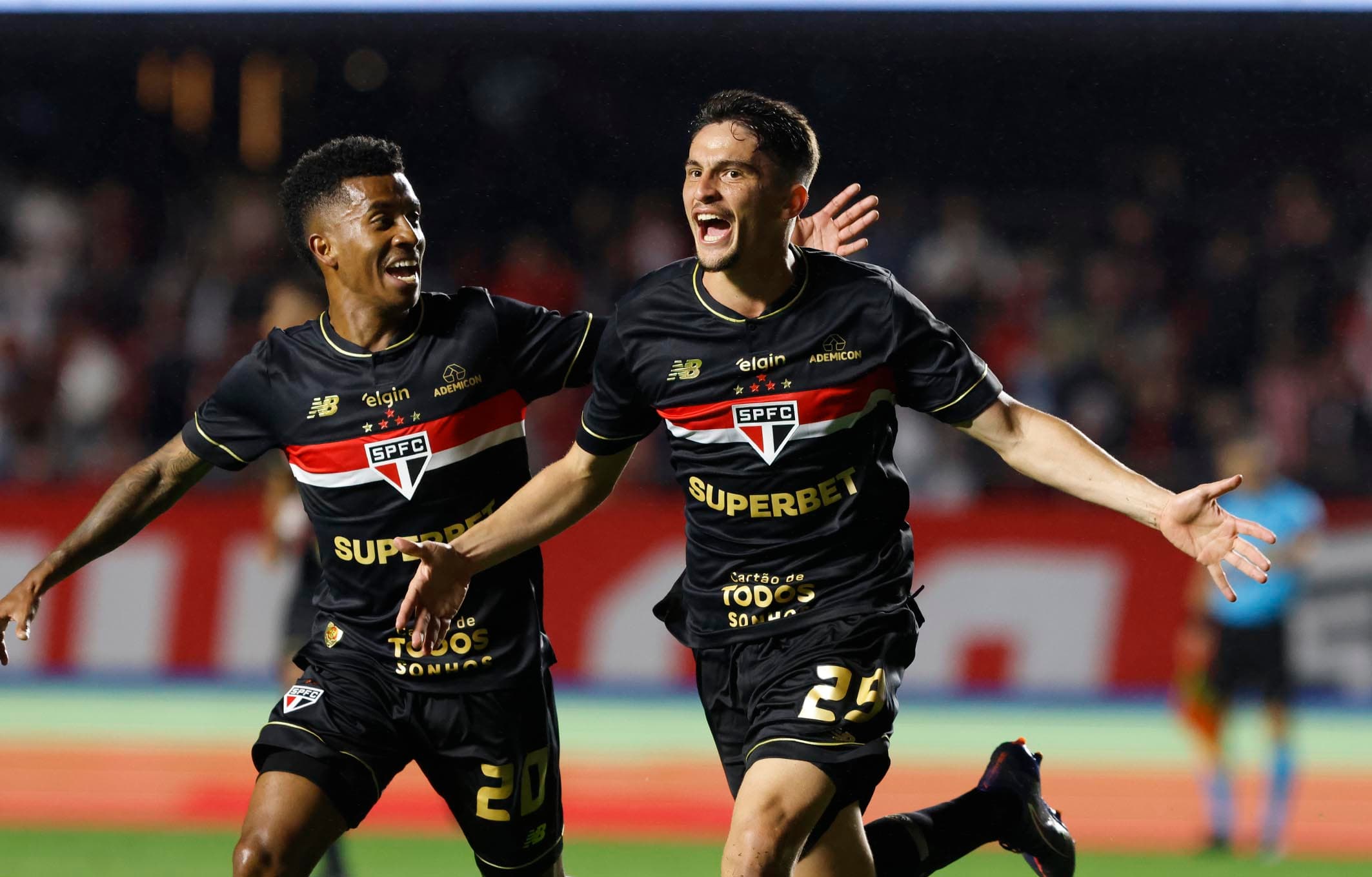 São Paulo cola no G-6 e Vasco no Z-4: resumo e resultados da rodada 21ª rodada