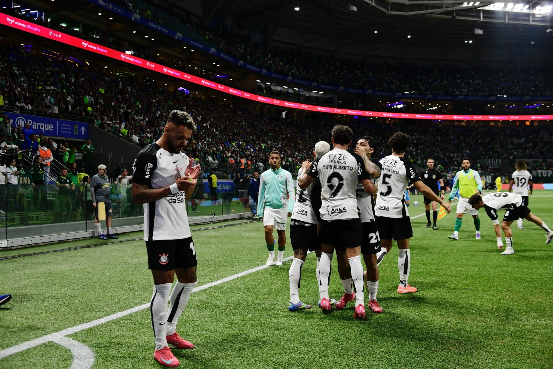 Timão elimina Palmeiras e mira caminho de últimos campeões da Copa do Brasil