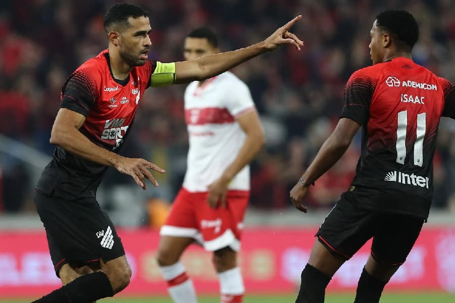 Como chega o Athletico-PR, adversário do Corinthians na Copa do Brasil