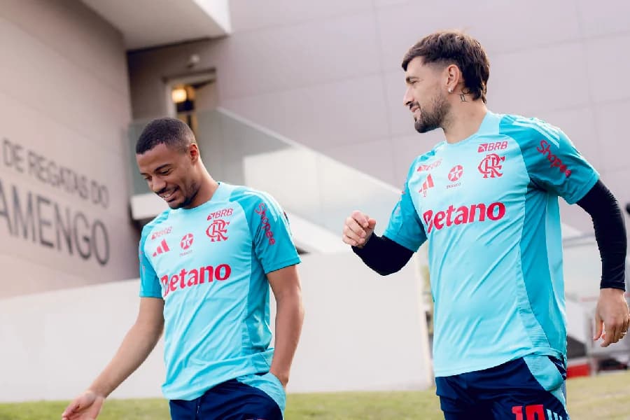 Flamengo confirma situação de jogador após clássico com o Vasco