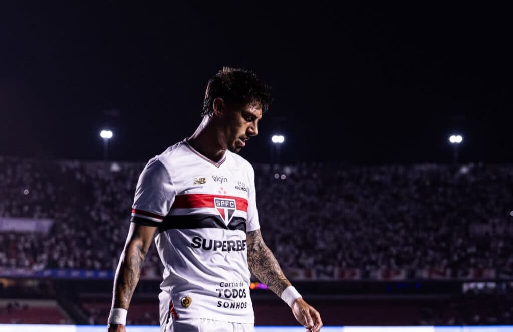 Início de Rigoni no São Paulo tem insistência de técnico e vaias