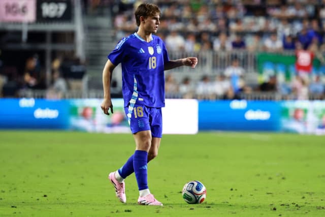 Quem é Nico Paz, novo maestro argentino que brilha na Itália