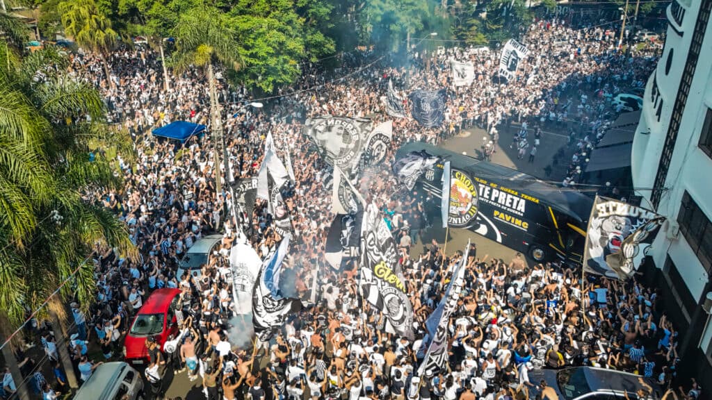 Moisés Lucarelli receberá a final da Série C entre Ponte Preta x Londrina - Alexandre Battibugli/PLACAR