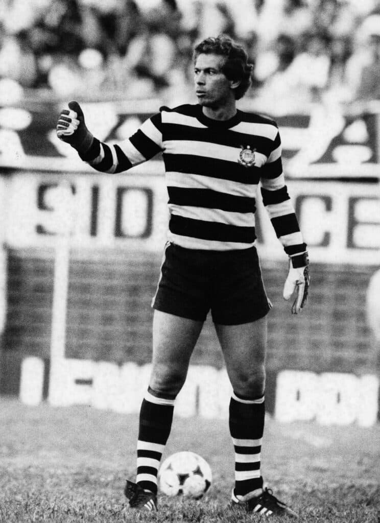 Emerson Leão - 13 jogos pela seleção - Arquivo/PLACAR