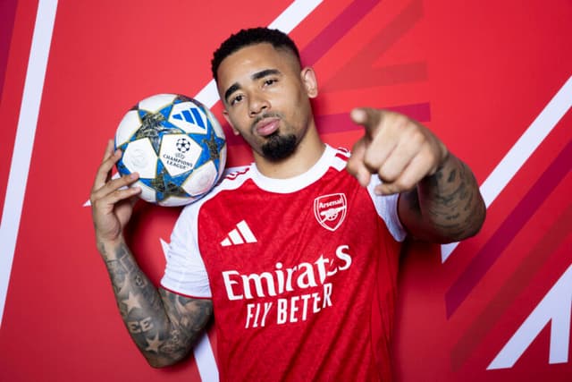 Gabriel Jesus jura lealdade ao Palmeiras, mas quer seguir no Arsenal