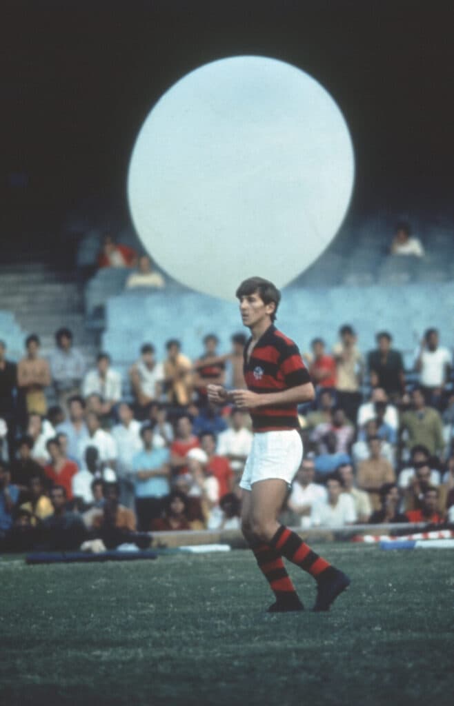 Zico, jogador do Flamengo, em 1971. ACERVO/PLACAR