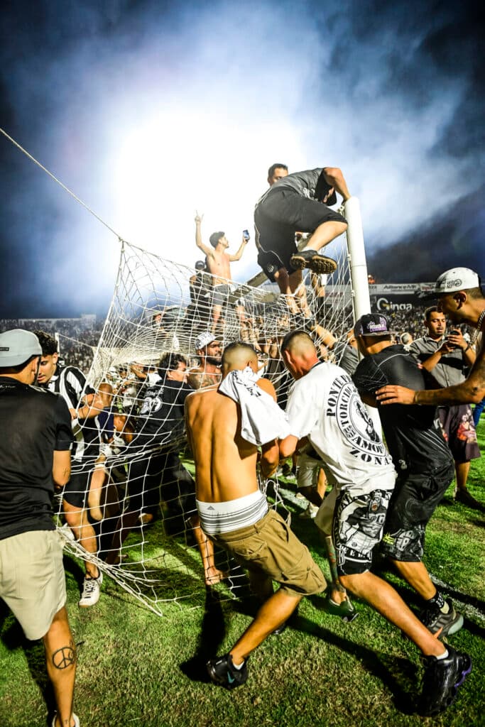 A invasão da torcida fez a CBF cancelar a cerimônia de premiação - Alexandre Battibugli/PLACAR