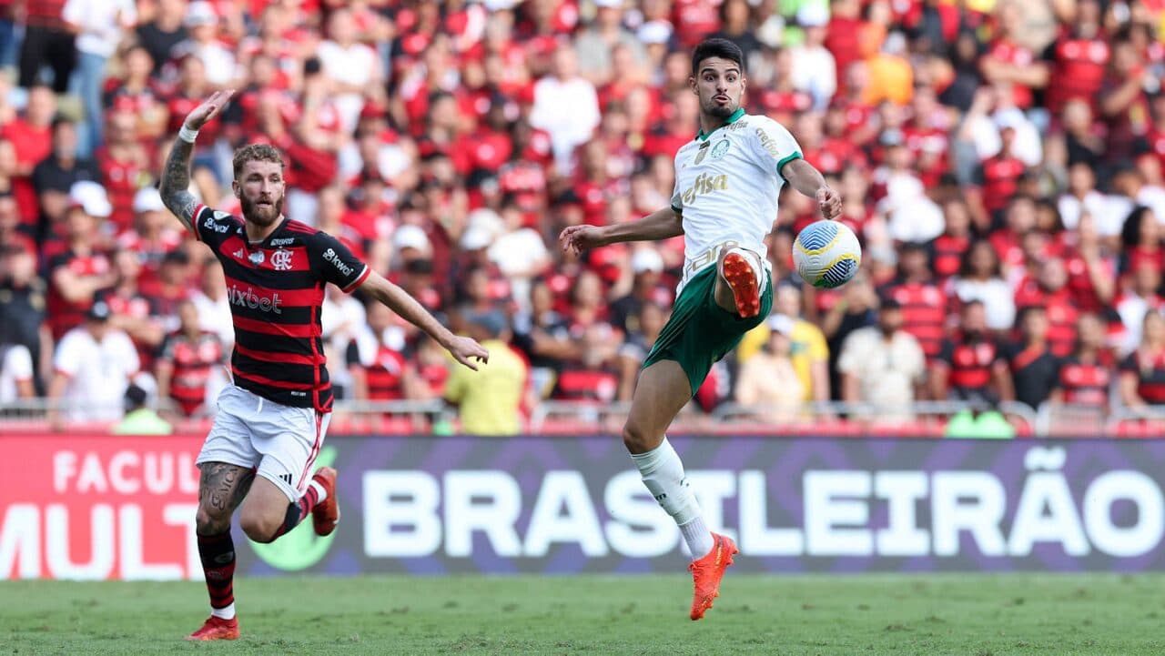 Líder, Palmeiras desafia freguesia contra Flamengo no Maracanã