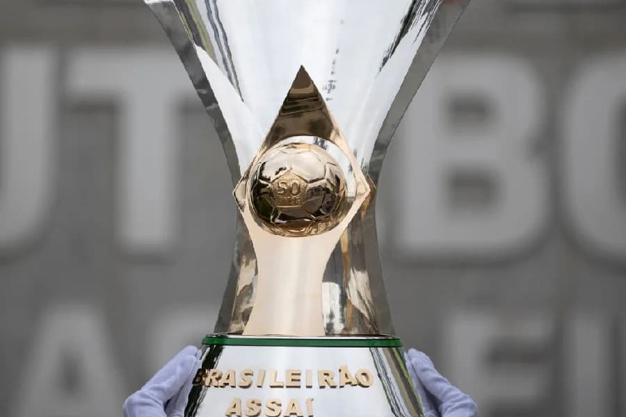 Qual time fez mais pontos na história do Brasileirão com 20 times?