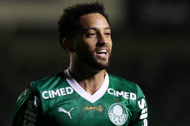 Felipe Anderson, do Palmeiras, pode voltar contra o Flamengo
