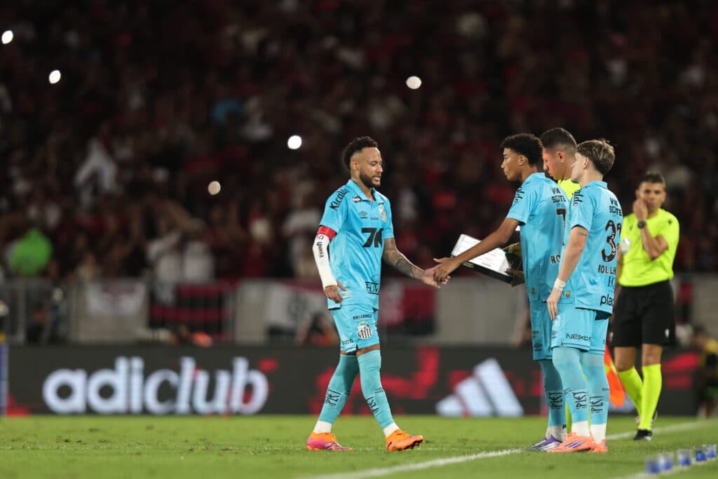 Vojvoda fala sobre irritação de Neymar: ‘Eu decido quem sai’