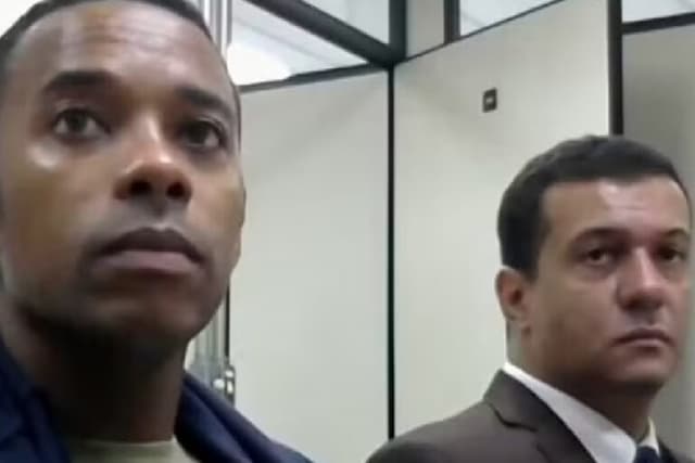Robinho pede ao STF para deixar o regime fechado