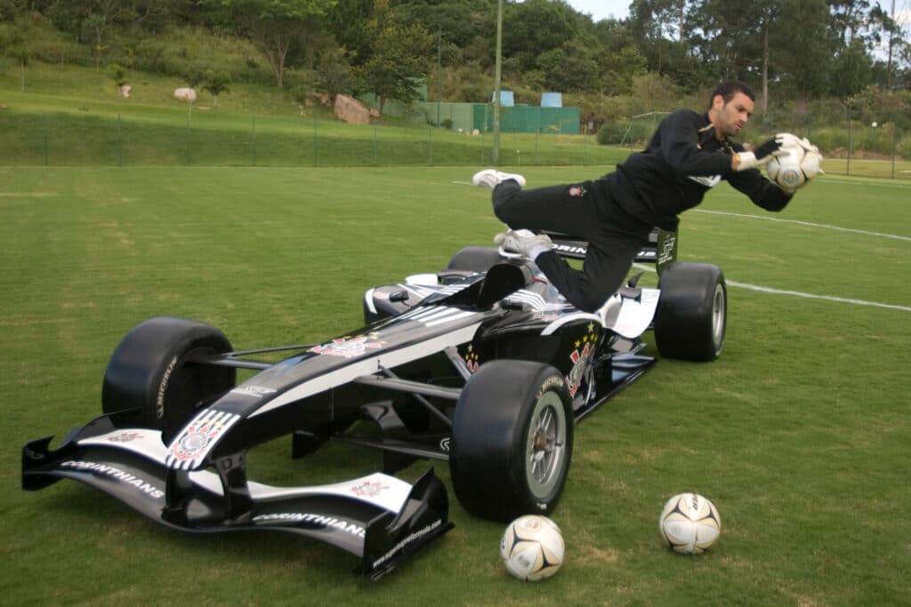 Weverton em ação promocional durante passagem pelo Corinthians, antes de virar lenda no Palmeiras - Daniel Augusto Jr/Ag. Corinthians