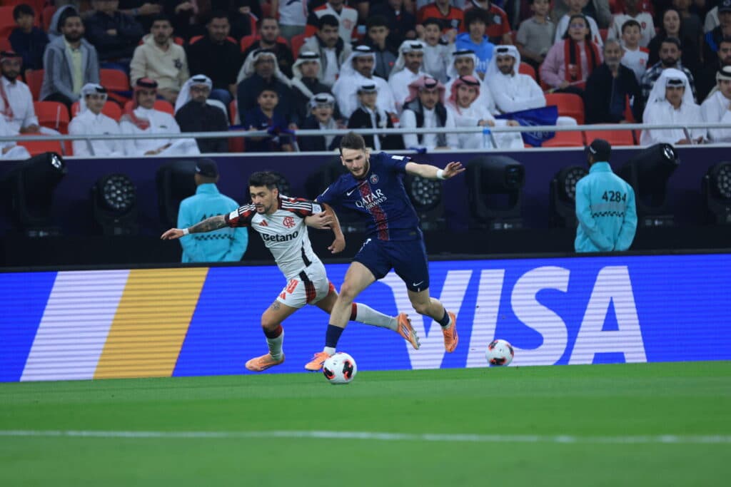 PSG e Flamengo na final da Copa Intercontinental - Pier Giavelli/PLACAR