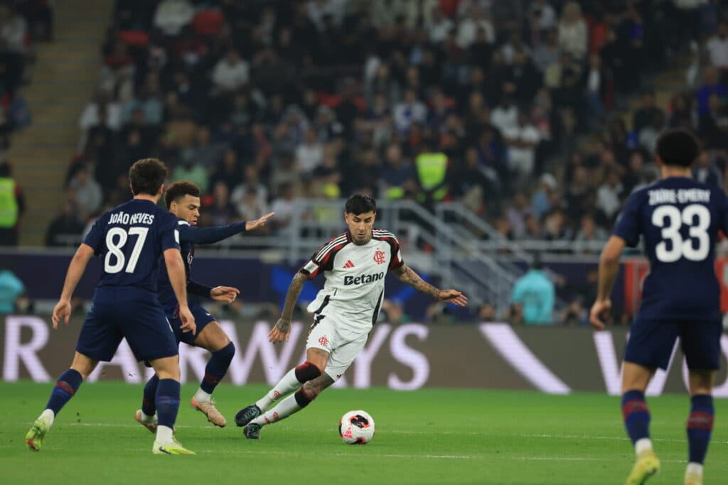 PSG e Flamengo na final da Copa Intercontinental - Pier Giavelli/PLACAR