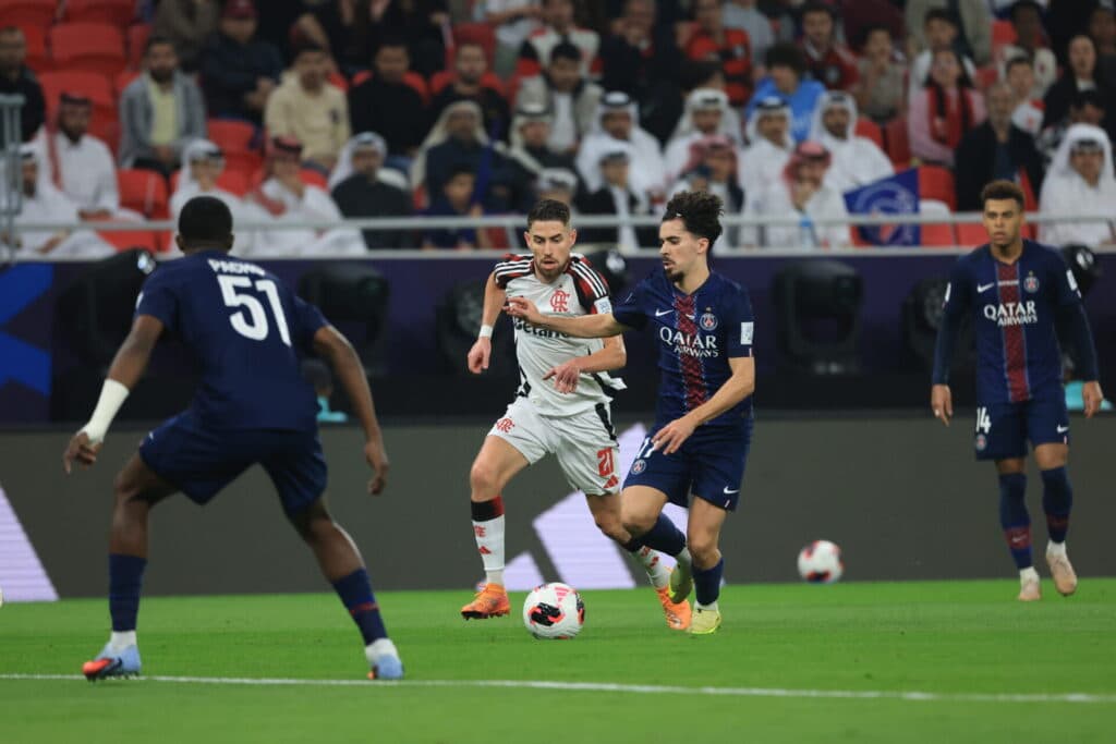 PSG e Flamengo na final da Copa Intercontinental - Pier Giavelli/PLACAR
