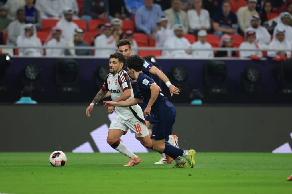 PSG e Flamengo na final da Copa Intercontinental - Pier Giavelli/PLACAR