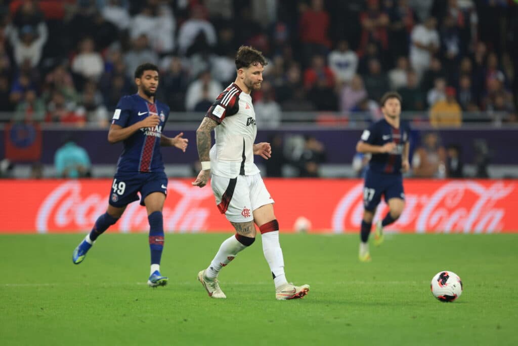 PSG e Flamengo na final da Copa Intercontinental - Pier Giavelli/PLACAR