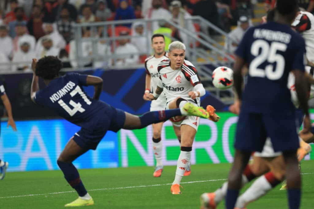 PSG e Flamengo na final da Copa Intercontinental - Pier Giavelli/PLACAR