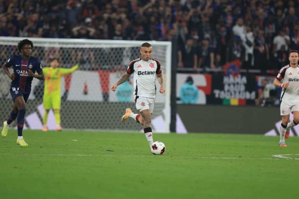 PSG e Flamengo na final da Copa Intercontinental - Pier Giavelli/PLACAR
