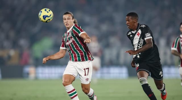 AO VIVO: Fluminense e Vasco decidem última vaga na final da Copa do Brasil; siga