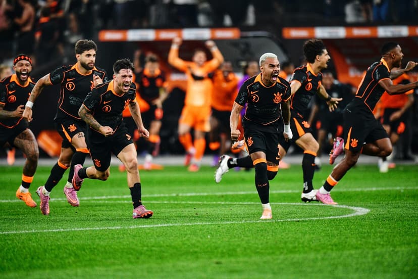 Corinthians x Cruzeiro se enfrentam pelo jogo de volta da semifinal da Copa do Brasil – Alexandre Battibugli/PLACAR