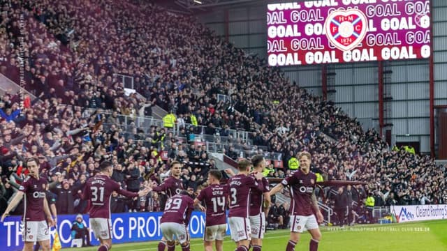 Hearts ameaça hegemonia de 40 anos de Celtic e Rangers na Escócia