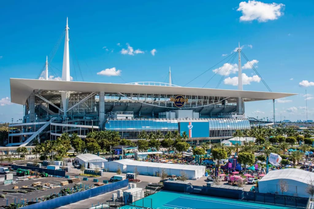 Miami - Hard Rock Stadium - 65 mil - 1987