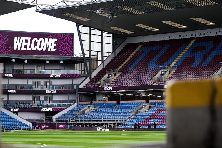 Burnley x Newcastle: onde assistir, horário e prováveis escalações