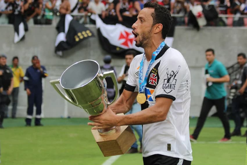 Quais são os clubes em maior jejum de títulos estaduais