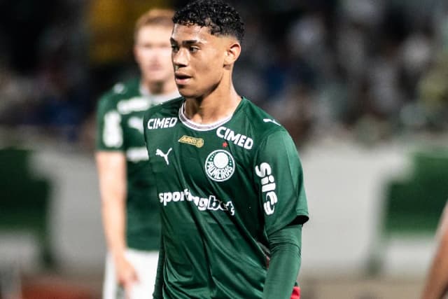 Quem é Luis Pacheco, joia de apenas 17 anos do Palmeiras