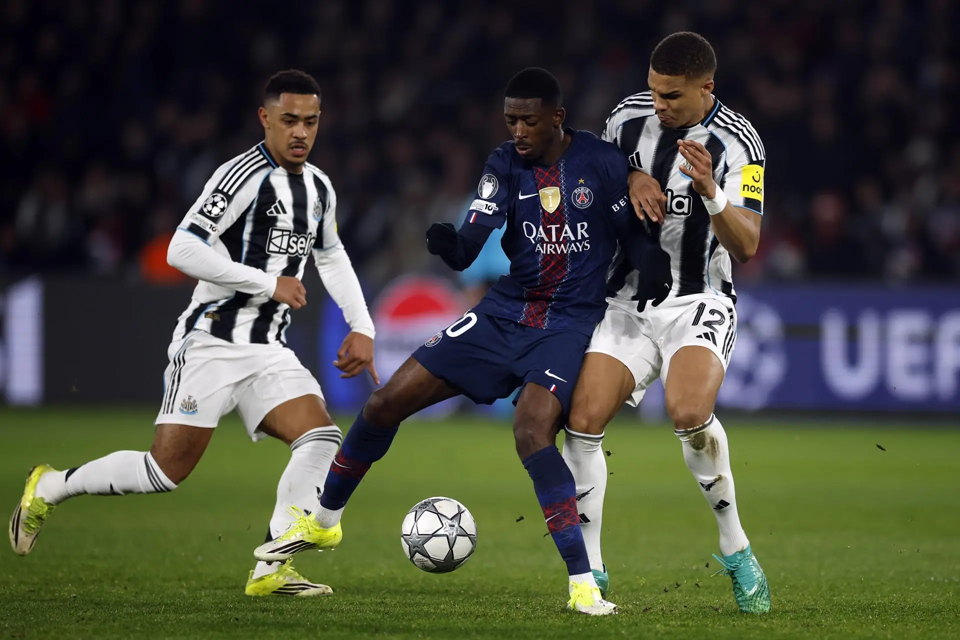 PSG e Newcastle ficam no empate e vão aos playoffs da Champions