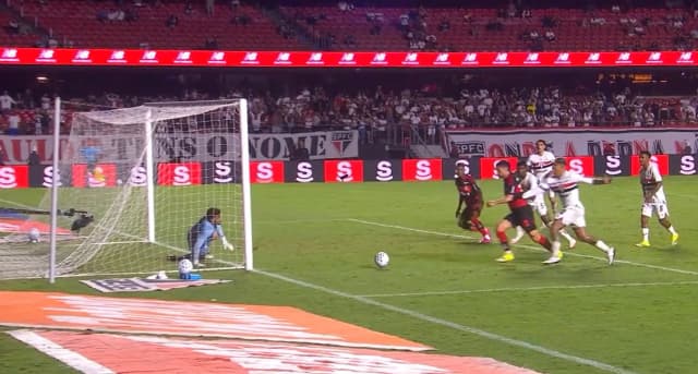 CBF divulga análise do VAR em lance de São Paulo x Flamengo