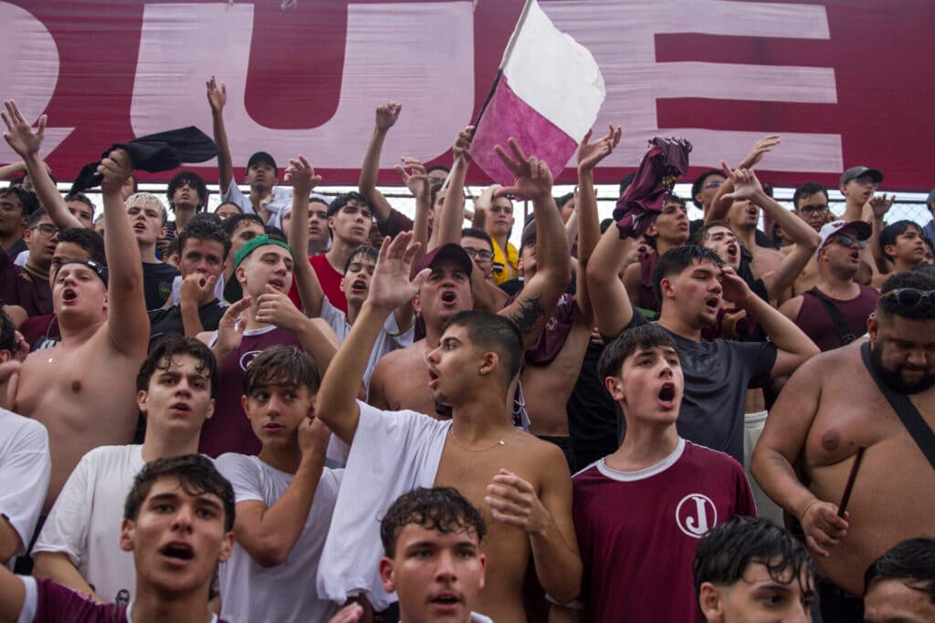 Rua Javari, estádio do Juventus, adotou gramado sintético - Kaio Lakaio/PLACAR