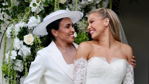 Marta se casa com ex-jogadora americana nos EUA