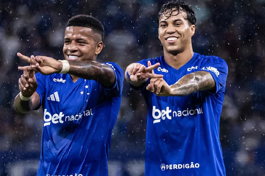 Kaio Jorge brilha e Cruzeiro tira invencibilidade do América-MG