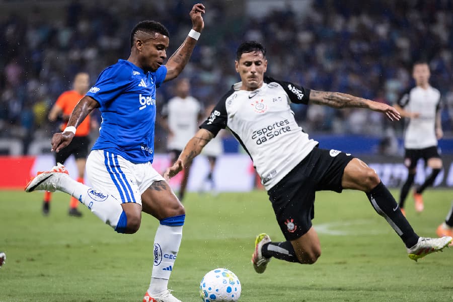 Corinthians consegue empate e Cruzeiro segue sem vencer no Brasileirão
