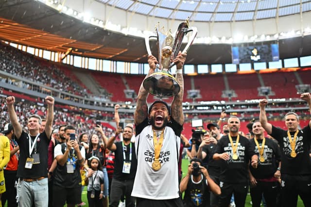 Corinthians é bi: todos campeões da história da Supercopa