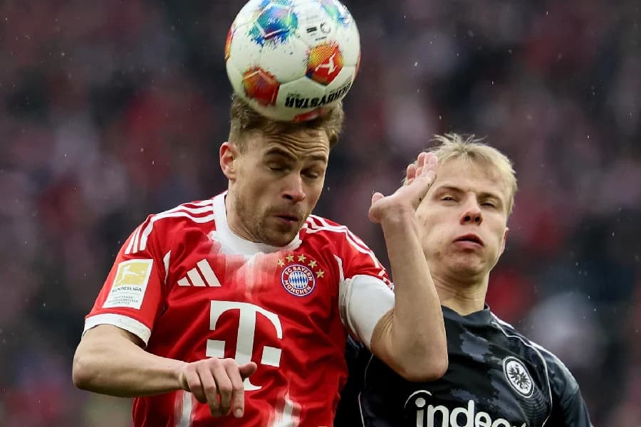 Kimmich decide, Bayern supera Dortmund em clássico de cinco gols