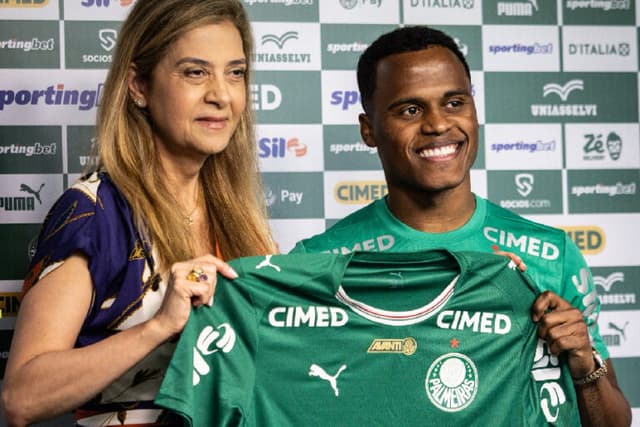 Arias: ‘Por respeito ao Fluminense, recusei proposta do Flamengo’